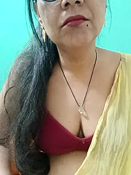 Snapshot of Saroj-Shah chatting on 04.30.26 Saroj-Shah online show from 04.30.26