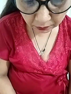 Snapshot of Saroj-Shah chatting on 05.04.26 Saroj-Shah online show from 05.04.26