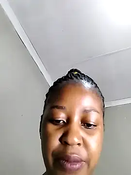 queenbboobs online show from 03.22.25