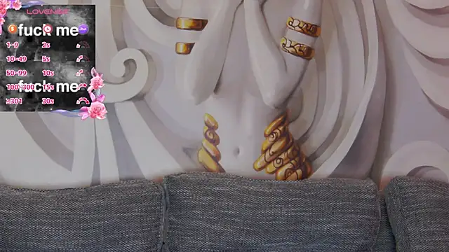 hailey peach online show from 01.10.26