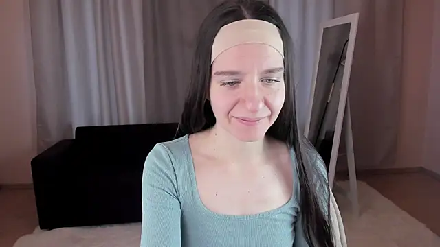 helentasty online show from 10.02.25