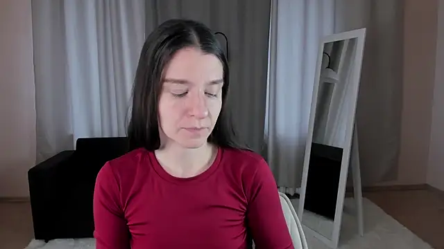 helentasty online show from 10.04.25