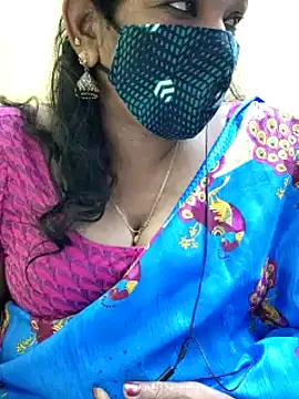 Snapshot of mallu-sumi chatting on 02.03.25 mallu-sumi online show from 02.03.25