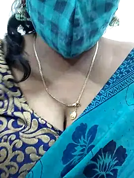 Snapshot of mallu-sumi chatting on 02.17.25 mallu-sumi online show from 02.17.25