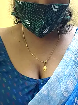 Snapshot of mallu-sumi chatting on 02.20.25 mallu-sumi online show from 02.20.25