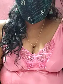 Snapshot of mallu-sumi chatting on 02.21.25 mallu-sumi online show from 02.21.25