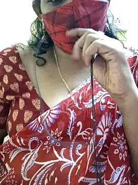 Snapshot of mallu-sumi chatting on 02.25.25 mallu-sumi online show from 02.25.25