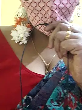 Snapshot of mallu-sumi chatting on 03.02.25 mallu-sumi online show from 03.02.25