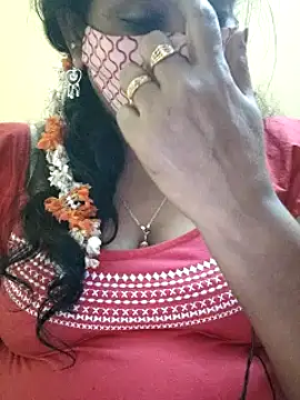 Snapshot of mallu-sumi chatting on 03.03.25 mallu-sumi online show from 03.03.25