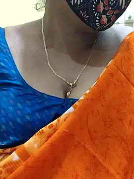 Snapshot of mallu-sumi chatting on 03.03.25 mallu-sumi online show from 03.03.25