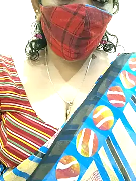 Snapshot of mallu-sumi chatting on 03.10.25 mallu-sumi online show from 03.10.25