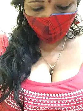 Snapshot of mallu-sumi chatting on 03.14.25 mallu-sumi online show from 03.14.25