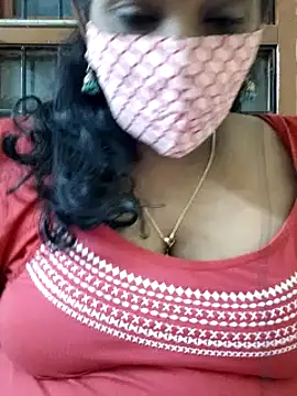 Snapshot of mallu-sumi chatting on 03.22.25 mallu-sumi online show from 03.22.25