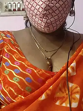 Snapshot of mallu-sumi chatting on 10.02.25 mallu-sumi online show from 10.02.25