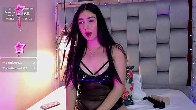 Snapshot of luoyi30 chatting on 12.12.24 luoyi30 online show from 12.12.24