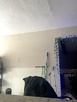 Snapshot of spicysugar74 chatting on 11.29.25 spicysugar74 online show from 11.29.25