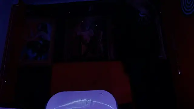 MEGANNIXX online show from 10.09.25