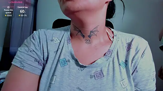 Snapshot of Mabelydani chatting on 01.11.26 Mabelydani online show from 01.11.26