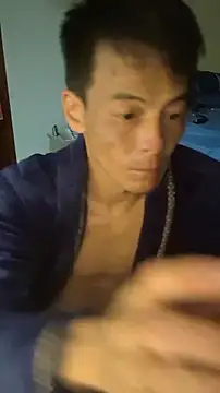 hkwildguy online show from 04.11.26