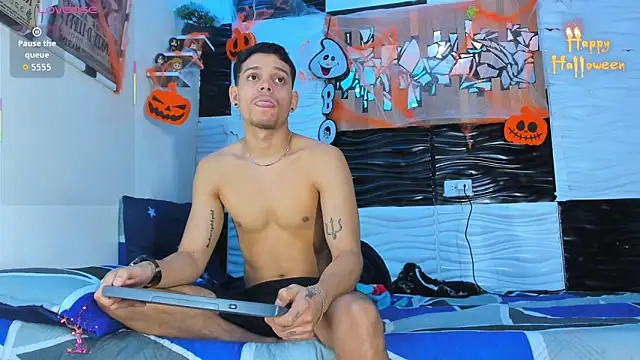 Friendsofeverything  online show from 10.22.25