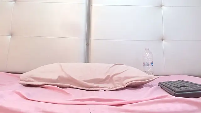 Alisson Freckles online show from 12.07.24