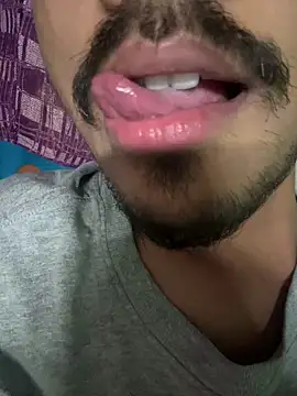 Snapshot of Privateseducer chatting on 12.30.24 Privateseducer online show from 12.30.24