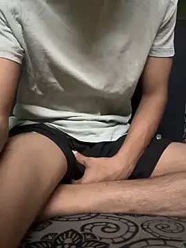 Snapshot of Privateseducer chatting on 03.11.25 Privateseducer online show from 03.11.25