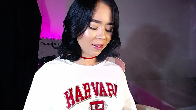 Snapshot of merlin-18 chatting on 02.24.26 merlin-18 online show from 02.24.26