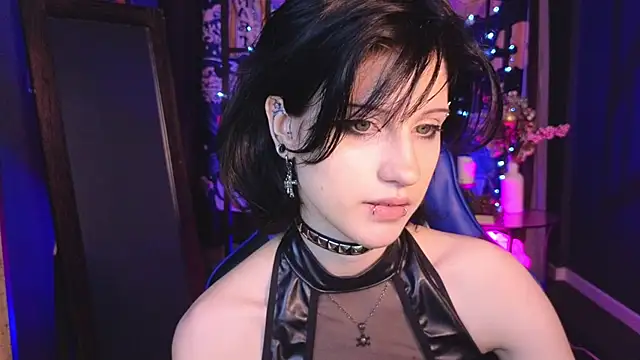 dark vamp  online show from 02.10.25