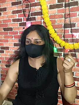 PeaCoooock online show from 04.13.26