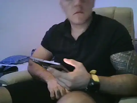 Snapshot of vergon6241 chatting on 12.16.25 vergon6241 online show from 12.16.25