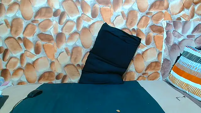 AfricanBigAssxx98 online show from 10.31.25