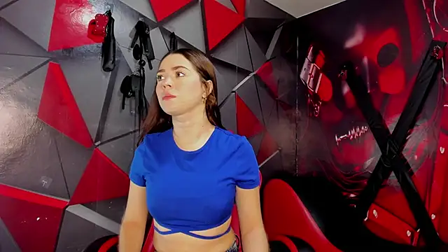 Hana and Zeta online show from 09.14.25