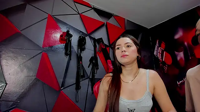 Hana and Zeta online show from 09.15.25