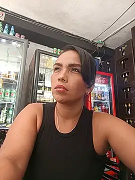 Snapshot of mariana_mauricio_hot chatting on 05.20.26 mariana mauricio hot online show from 05.20.26