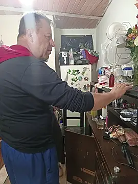 ZuriandAlex online show from 11.14.25