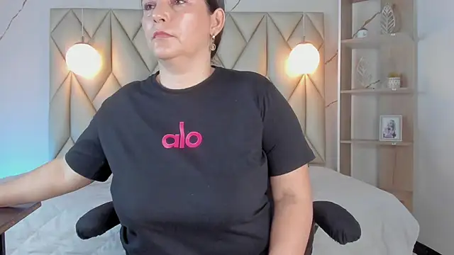 angelswets online show from 11.29.25