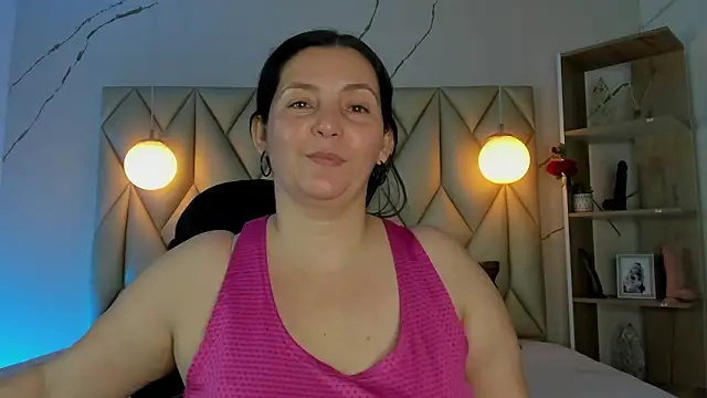 Snapshot of angelswets chatting on 02.08.26 angelswets online show from 02.08.26