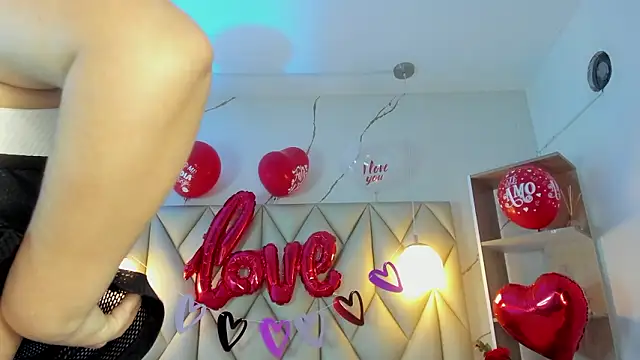 Snapshot of angelswets chatting on 02.16.26 angelswets online show from 02.16.26