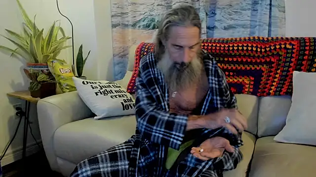 mindphu k online show from 11.08.25