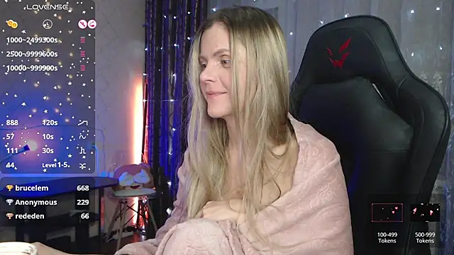 JessieOMays online show from 12.13.24