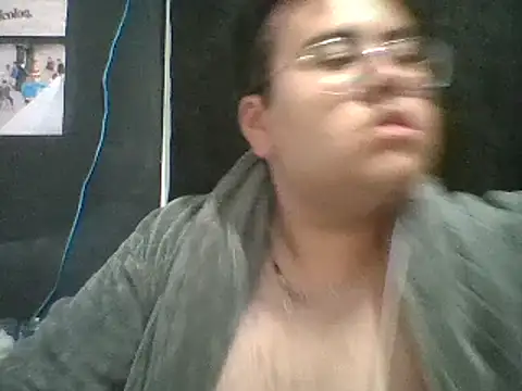 Snapshot of BabyFade chatting on 01.11.25 BabyFade online show from 01.11.25