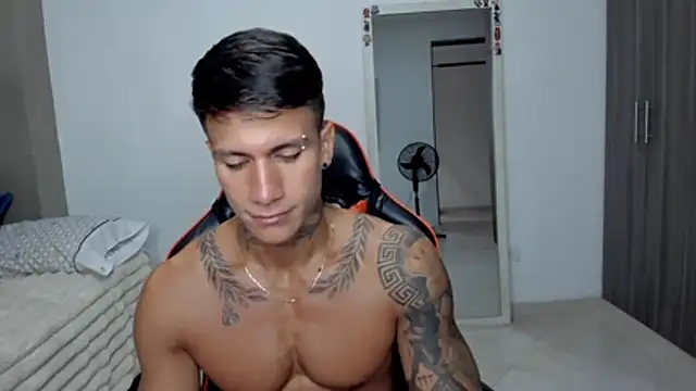 pettergrey1 online show from 02.15.26