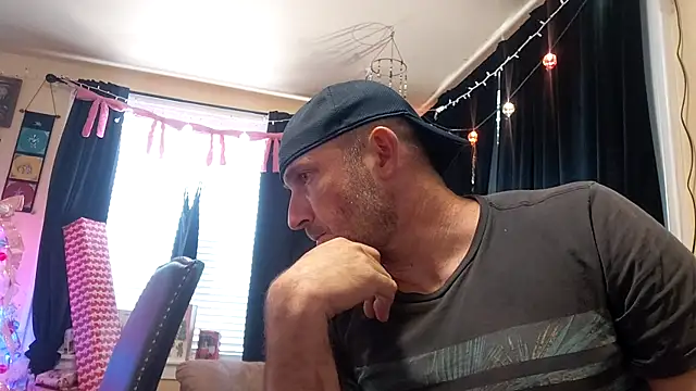 Lexxstacy online show from 12.22.25