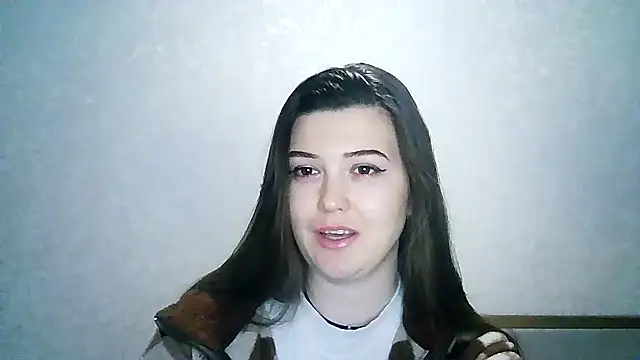 Snapshot of SeductiveTati chatting on 12.11.24 SeductiveTati online show from 12.11.24