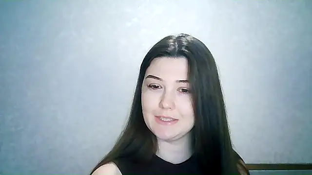 Snapshot of SeductiveTati chatting on 12.19.24 SeductiveTati online show from 12.19.24
