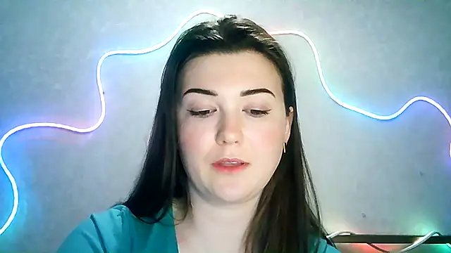 Snapshot of SeductiveTati chatting on 09.08.25 SeductiveTati online show from 09.08.25