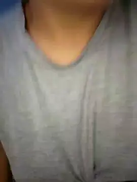 Snapshot of manueladantass1 chatting on 12.21.24 manueladantass1 online show from 12.21.24