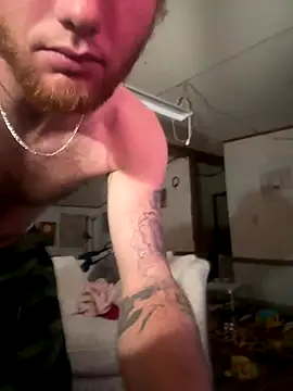 Snapshot of dcockell chatting on 12.15.25 dcockell online show from 12.15.25