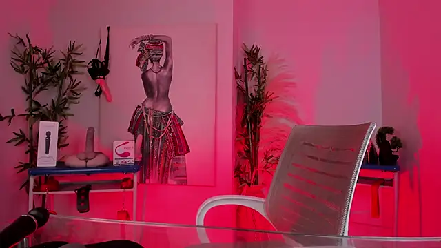 lilith-deveraux online show from 02.14.25